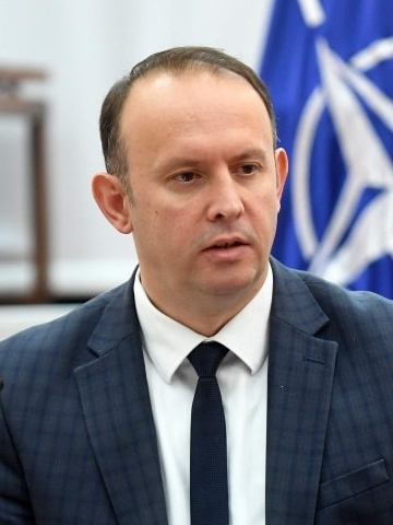 ГАШИ НА СРЕДБА СО ПОРАНЕШНИТЕ ПРЕТСЕДАТЕЛИ НА СОБРАНИЕТО