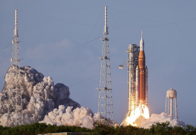 АРТЕМИДА 2 ИМА ПРОБЛЕМ