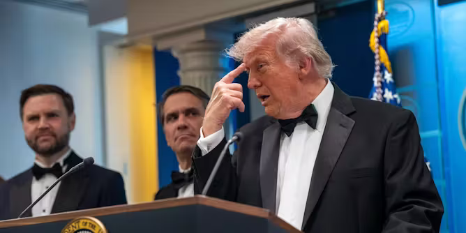 ОБИД ЗА АТЕНТАТ НА ТРАМП